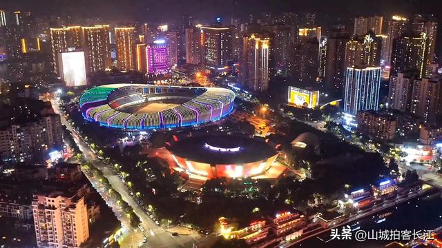 重庆尴尬的区县，设三座火车站却无车可坐，拥有多处“王炸”景点