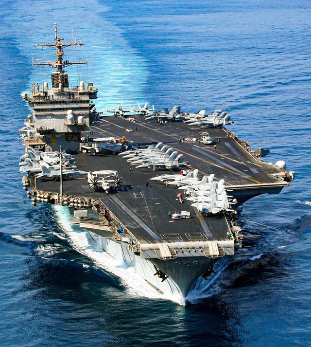 五角大楼报告，在台海打仗，航母真的撑不了多久，美军在怕什么