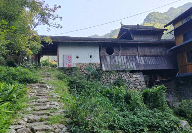 松阳红军桥：筚路蓝缕，披荆斩棘；绝对忠诚，红色笙歌