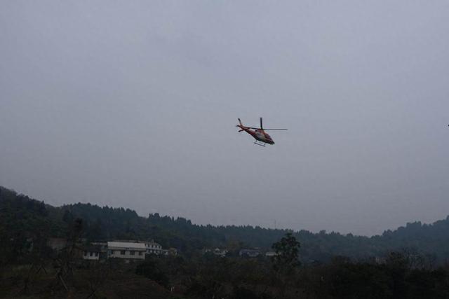 数智交通新体验丨“打飞的”逛景区 低空经济高速“起飞”