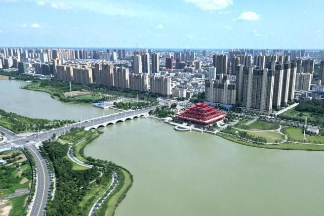 沿着北湖“侨”天门
