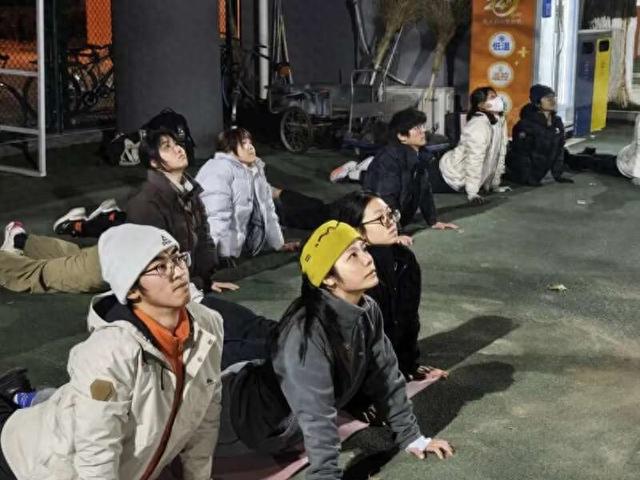 给户外运动系好“安全带” 这些高校社团有“秘笈”