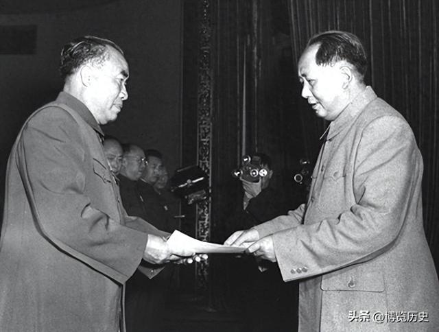 55年授衔时，毛主席流泪道：若泽覃还在，我们毛家可能会出个将军