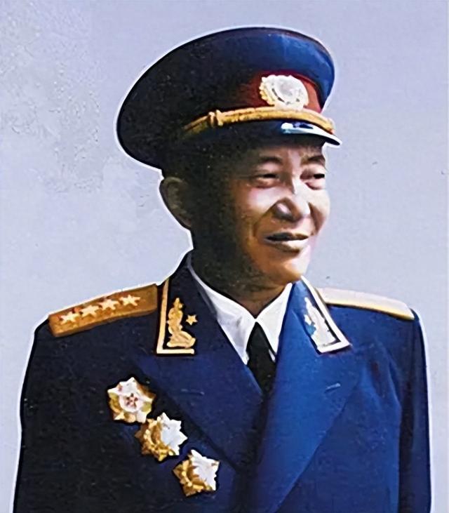 歼8立项到歼10飞天，四十年磨一剑，中国航空实现从追赶到并跑！