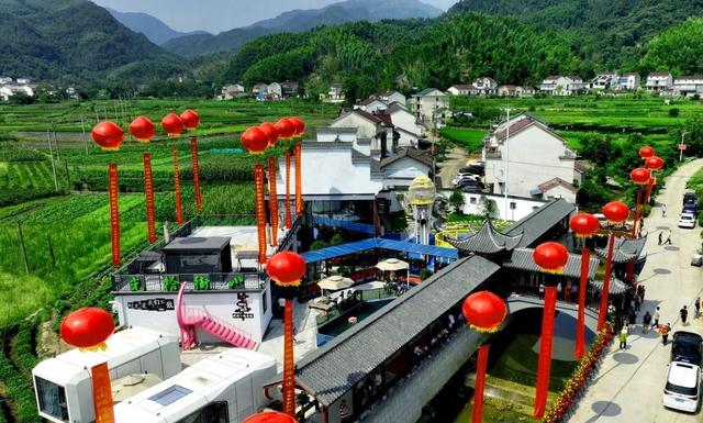 三伏消夏：来自庐镇“小街·拾光”的多重浪漫