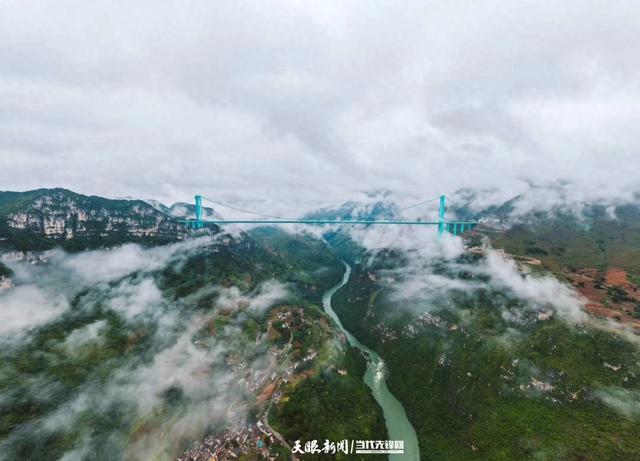 世界第一高桥・科技新地标 | 花江峡谷大桥：攻克“世界级难题”