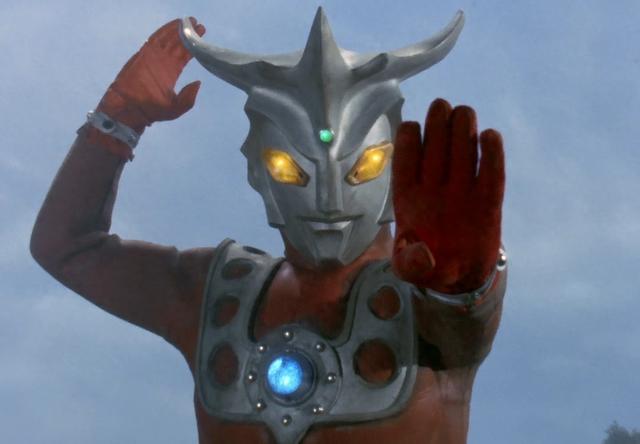 找茬在奥特曼（女拳入侵二次元）