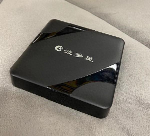 电视盒子看电视直播软件哪个好（2021性能强大的电视盒子排名）