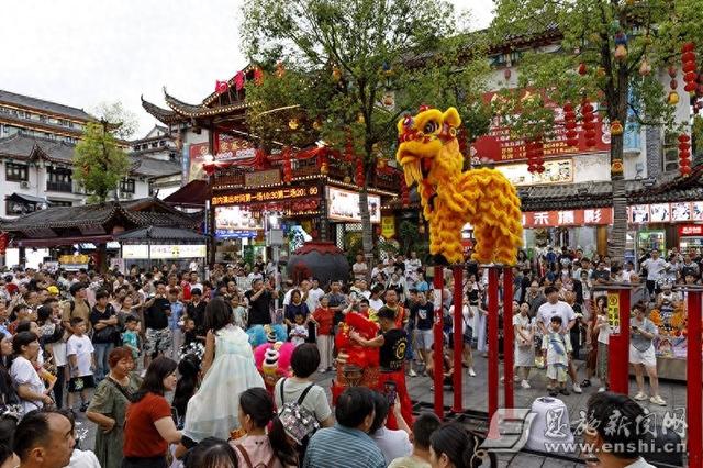 恩施旅游热力四射