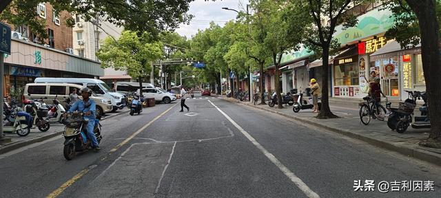 超前与浮夸