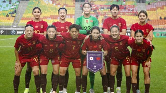 中国女足获东亚杯亚军，更新换代太慢惹批评，舆论应给予主帅米利西奇更多耐心