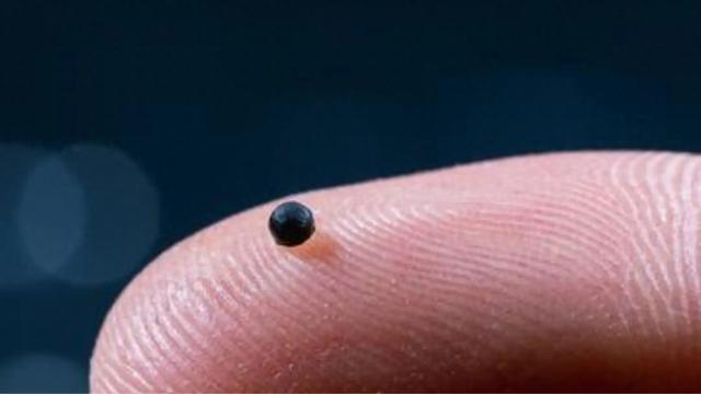 成功率95%：微型机器人直达血栓递送药物，助力中风与肿瘤治疗