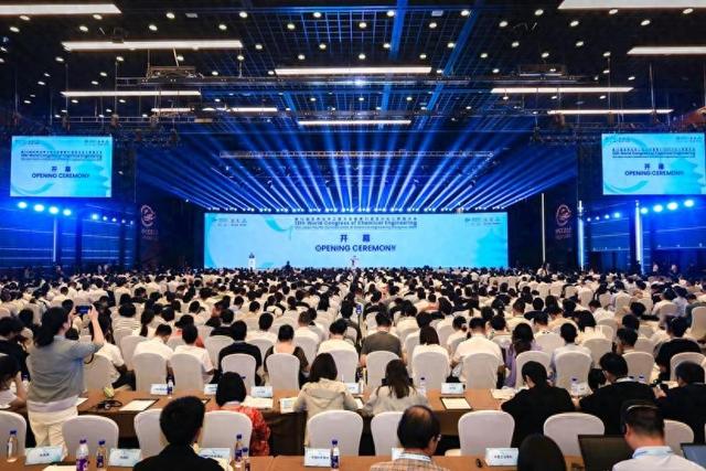 在京召开！这一重磅世界大会举行，东大校长出席作报告！