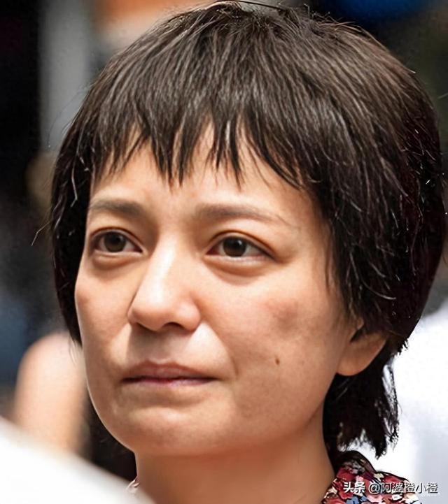 封杀四年，49岁赵薇突传消息，因胃癌去世传闻5个月前就真相大白