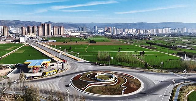 陇县有条“苍洱大道”网上火出圈 旅游添活力