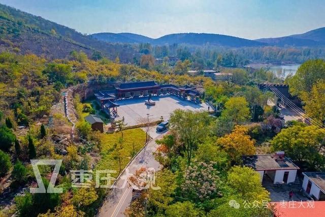 来枣庄牛郎山看红叶，可以一起逛下岳飞文化园~