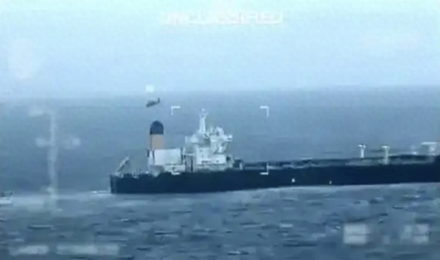 美军扣押中国油轮，特朗普做事不顾后果，中美又一场风暴倒计时？