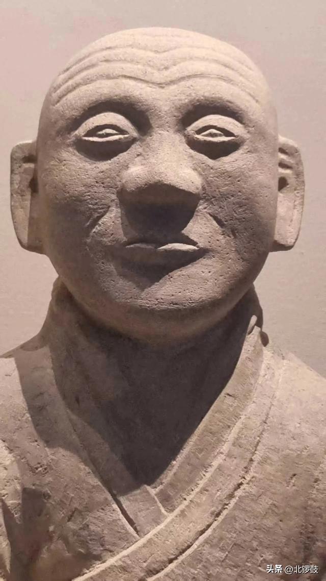 欧洲传来的景泰蓝（cloisonné）成为北京导游忽悠外国游客的项目