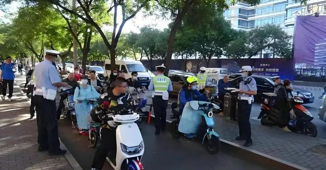 8月1日起，5种电动车上路，不查不禁、不罚不扣！车主放心骑