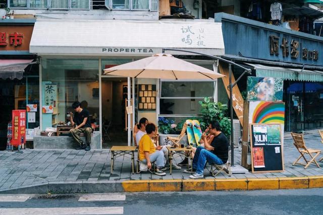 成都最适合逛吃的区域，每口都是市井味！