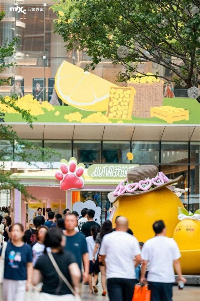 爱在科技中流淌：anyfree自在家与深圳万象食家共筑七夕情感新地标