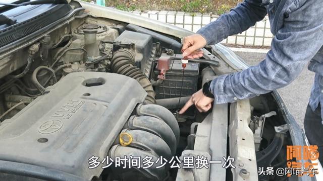 自动变速箱油多久换一次介绍（变速箱油多久换一次为什么有些车终身免维护吗一次给你讲清楚）