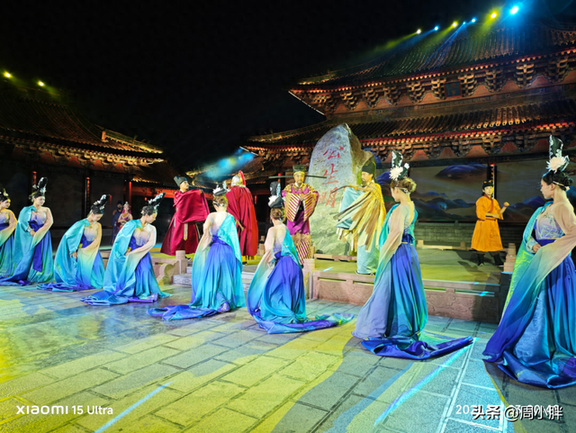 万岁山之外，开封文旅的另一面：《南衙千秋月》点亮北宋群星