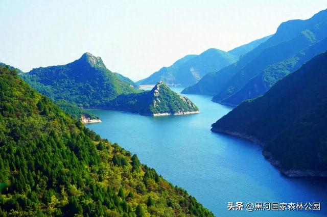 九月的黑河,一半是山野的绿意,一半是秋天的凉风