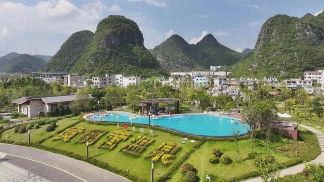 紫云:双节近郊游受热捧 温泉民宿人气旺