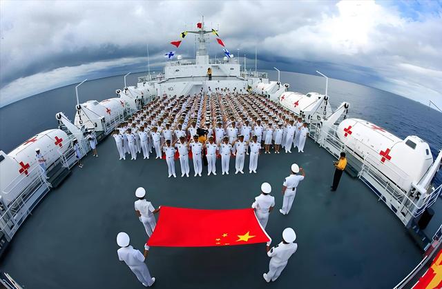 南海博弈升级！中国亮终极底牌划红线，高市早苗恐成最短命首相？