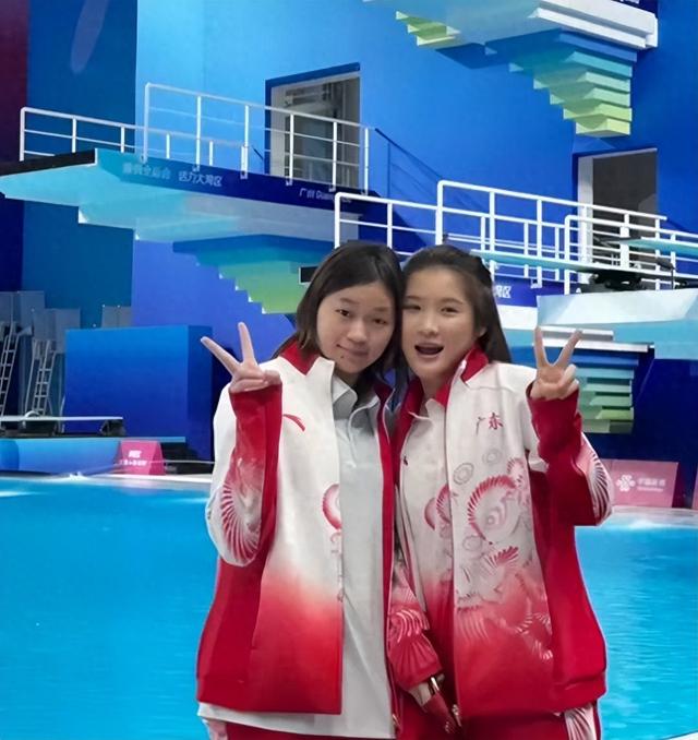 全红婵凌晨发文：没有白走的路，对错都是我的脚印;此前带伤收获1金，称确实没跳好，但无论输赢“都很开心”