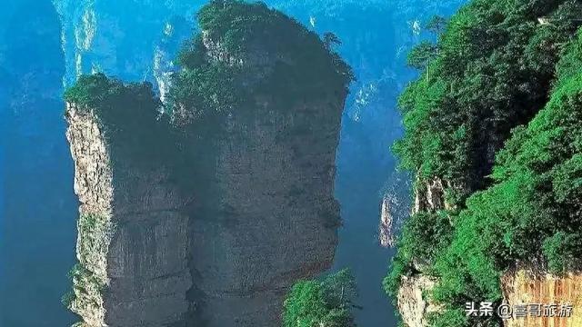 鹞子寨:张家界绝壁之巅的惊魂盛宴
