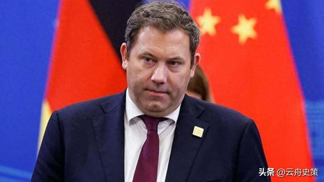 日本话音刚落，又一国介入台海，专机已经离华，要逼中国做3件事