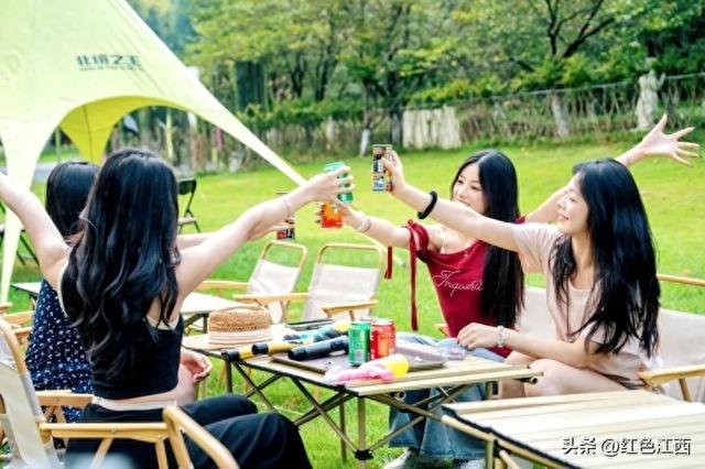 明月山七夕记：昼夜皆为情写诗