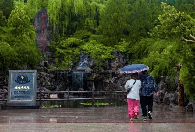 国庆下雨不用愁，这里照样能漂流