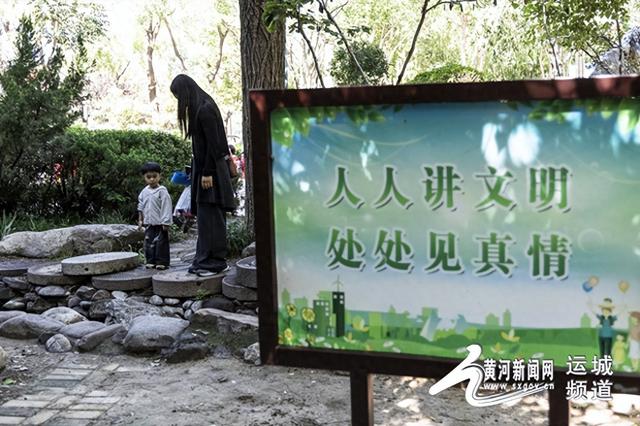 【文明旅游】文明融日常，绘就和谐游园景