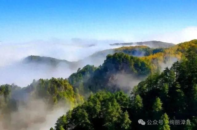 漳县：丹霞秘境 秋色如画