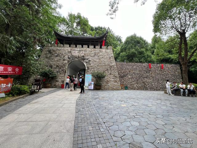 灵谷峰，“中国最早的旅游景区”
