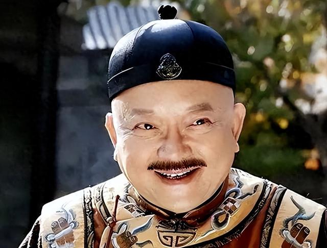 被传卖掉上亿豪宅、移民美国的王刚，现已走上另一条大道！