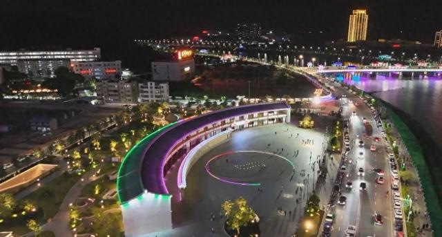 饶平凤江新城点亮"夜经济" 璀璨夜景激发城市活力