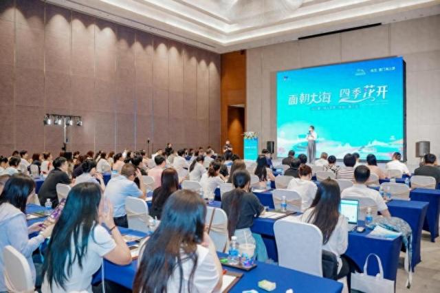 象屿国际邮轮母港集团赋能厦门海上旅游，多条航线及纯电游船亮相