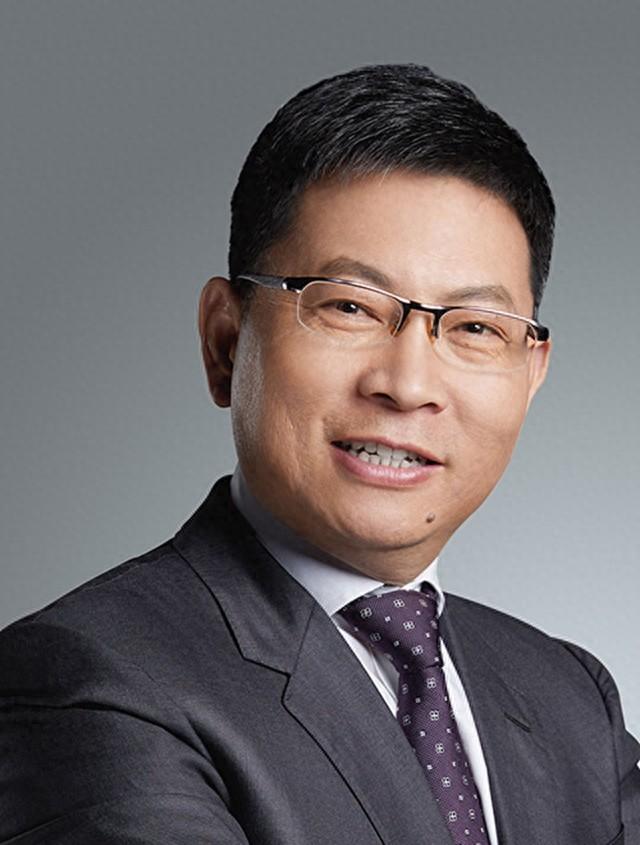 余承东出任华为IRB主任，仍担任终端BG董事长
