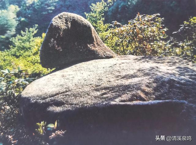石转风吟处，仙磨寄情思——登十二渡水长老峰记