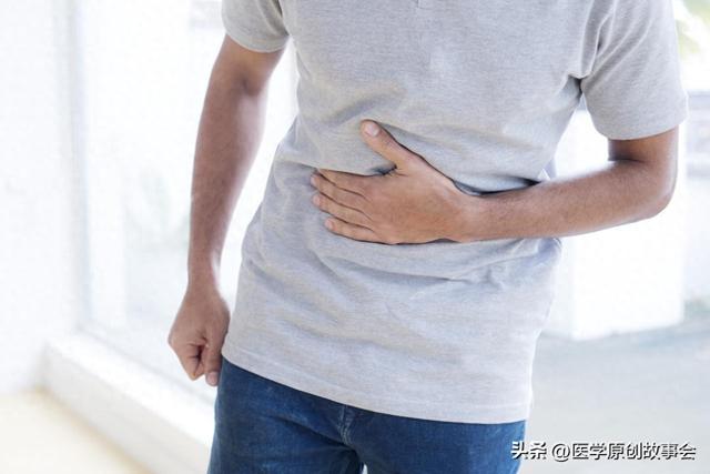 寿命短的男性，下半身一般有4个表现！若你全无，说明身体很硬朗