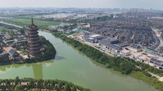 “大运之舟”项目：主体结构全面封顶 打造“一船四剧五区”大型文旅新地标