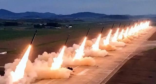 2100枚核弹24小时待命，张召忠曾发出警告：一旦开战，无处可逃