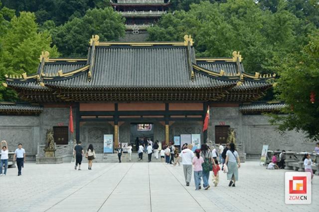 国庆首日 荣县文旅市场迎来“开门红” 景区人气爆棚