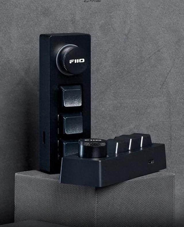 小东西吃大东西游戏（飞傲推出多媒体迷你小键盘）