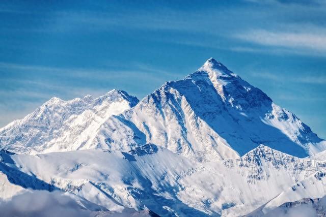 中国9座“天花板级”名山！去过3座算资深玩家，全去过的是神！