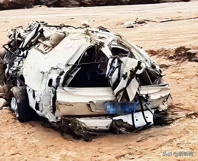 13人露营10死后续：车辆报废现场太惨烈，不听劝阻失去生存的机会